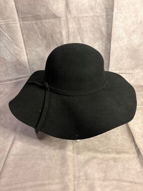 NWT Black Floppy Wide Brim Hat Wool Blend Boho Festival